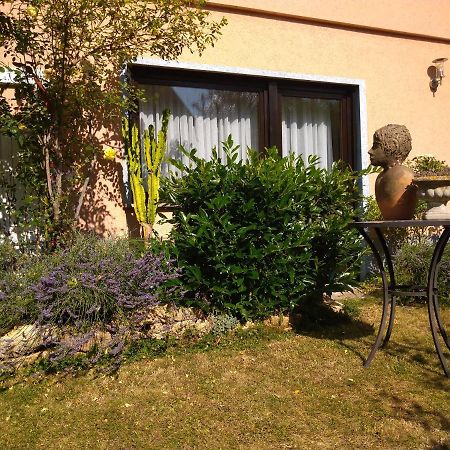 Bellairis Leilighet Igersheim Eksteriør bilde